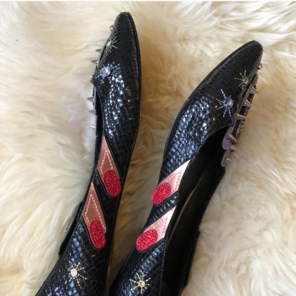 Marc Jacobs Day & Night Spiked Flats - Picture 7 of 9